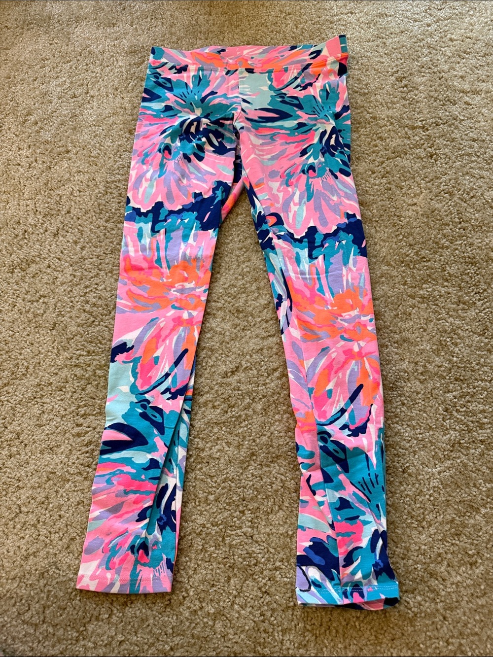 Lilly Pulitzer Vibrant Floral Leggings in Pink, Blue & Aqua